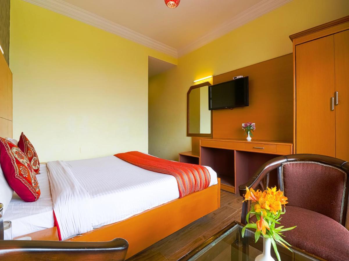 Hotel The Byke Sunshine Grand Ooty Esterno foto