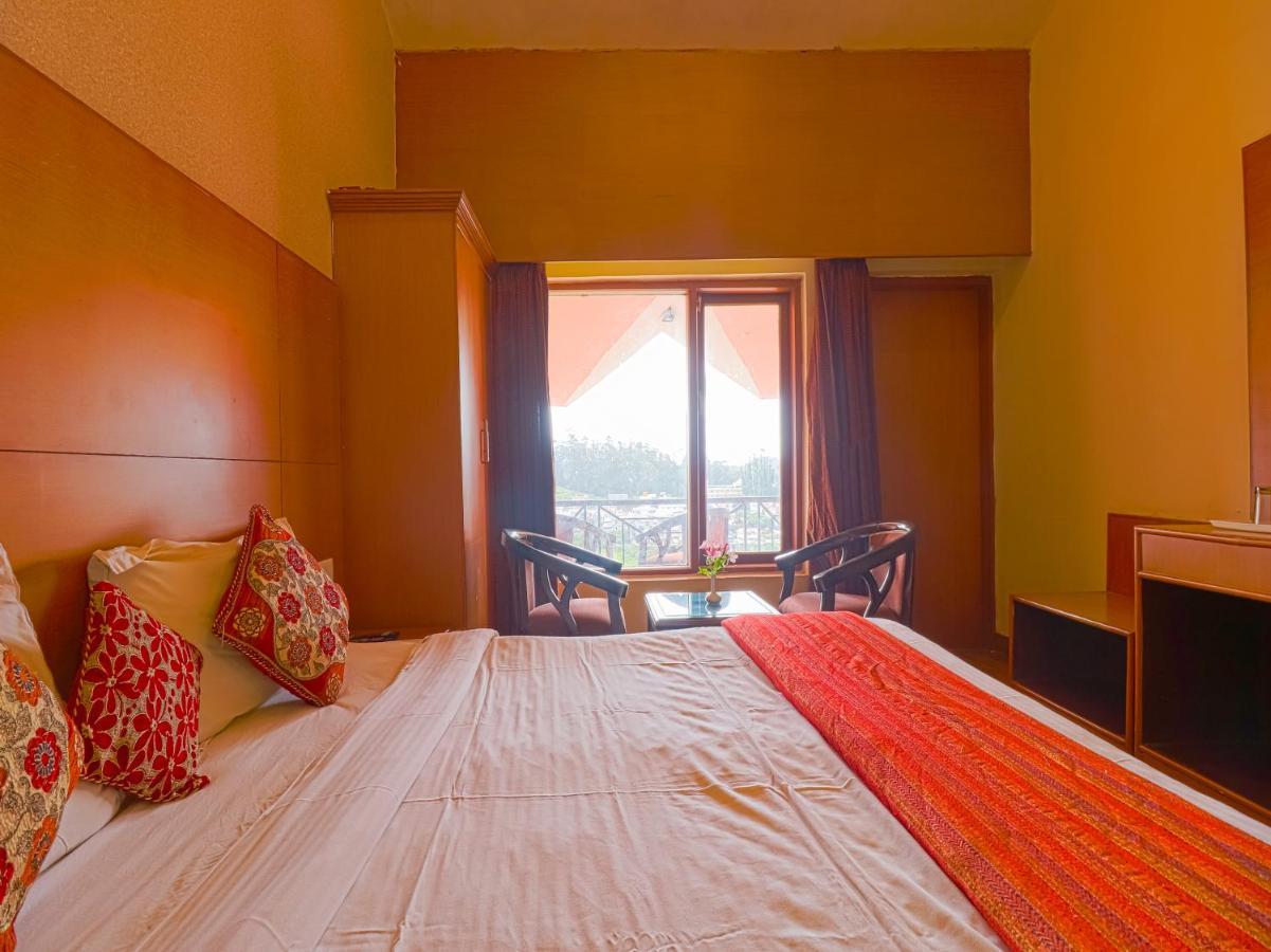 Hotel The Byke Sunshine Grand Ooty Esterno foto