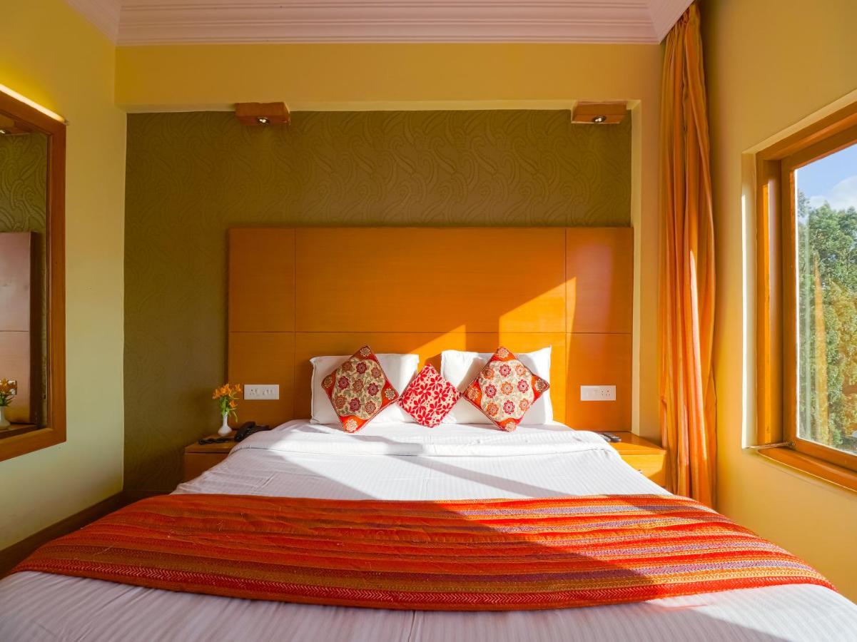 Hotel The Byke Sunshine Grand Ooty Esterno foto
