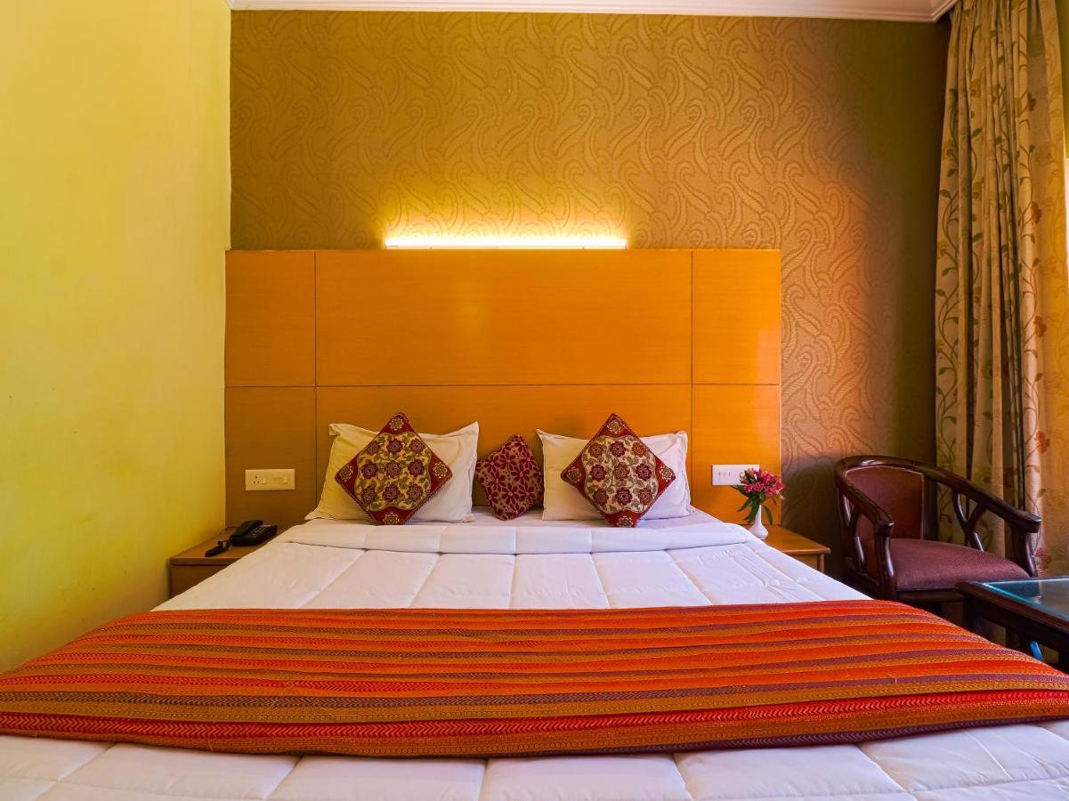 Hotel The Byke Sunshine Grand Ooty Esterno foto