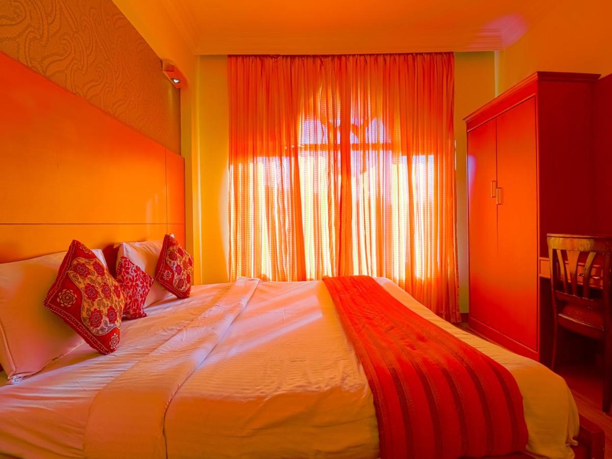 Hotel The Byke Sunshine Grand Ooty Esterno foto